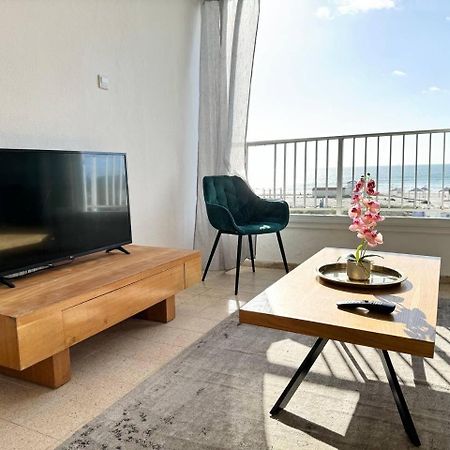 Amazing Sea View Apartment Qiryat Yam Exterior photo